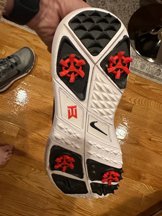 Nike Tiger Woods Golf Shoe Soft Spikes Cleats Gray Black Men 10 - Picture 4 of 10